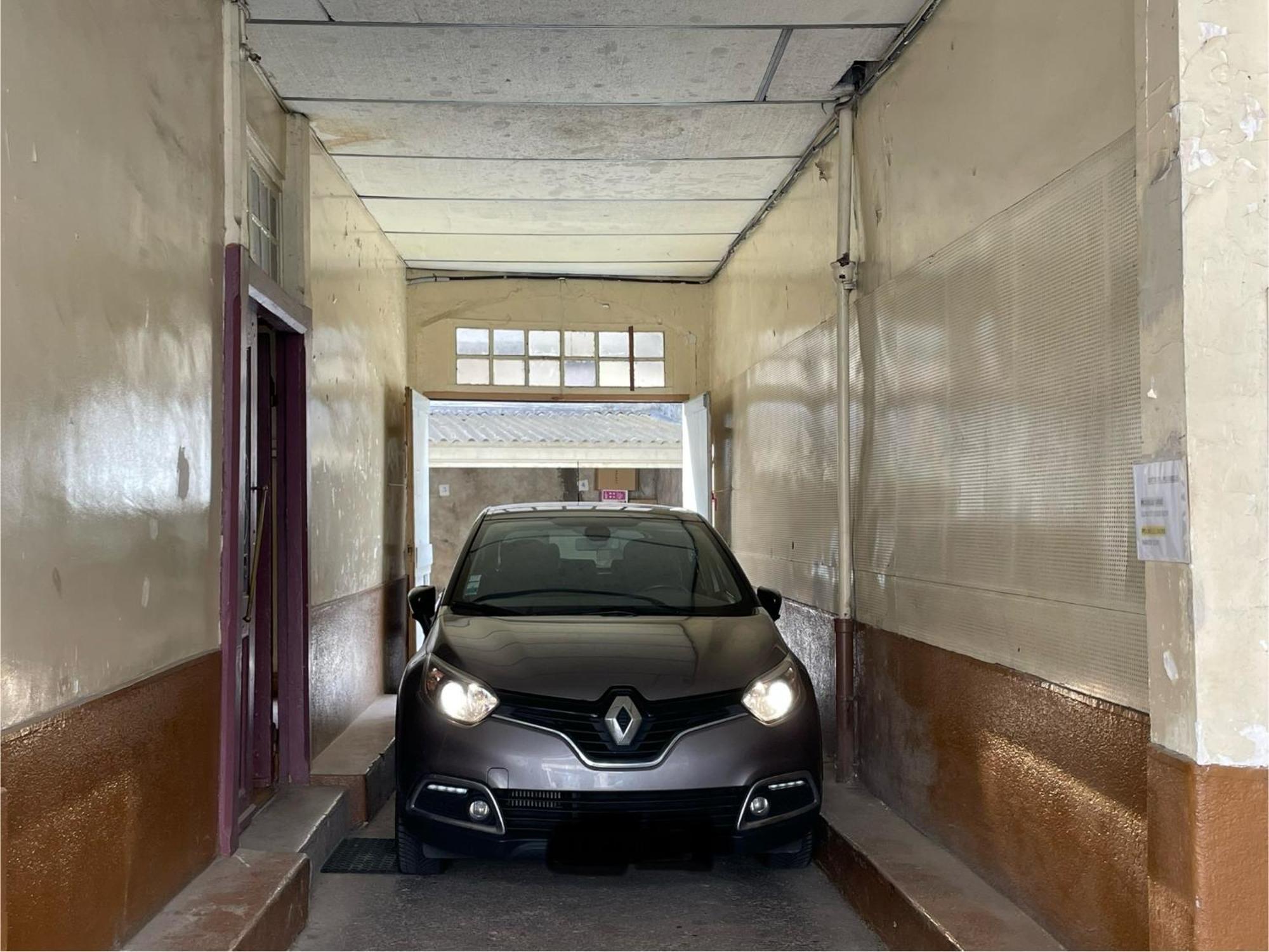 Plein Centre Du Puy En Velay Avec Parking *