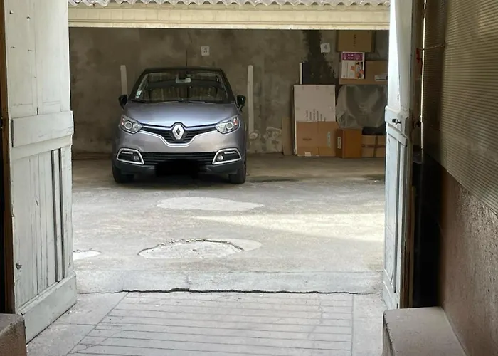 Appartement Plein Centre Du Puy En Velay Avec Parking
