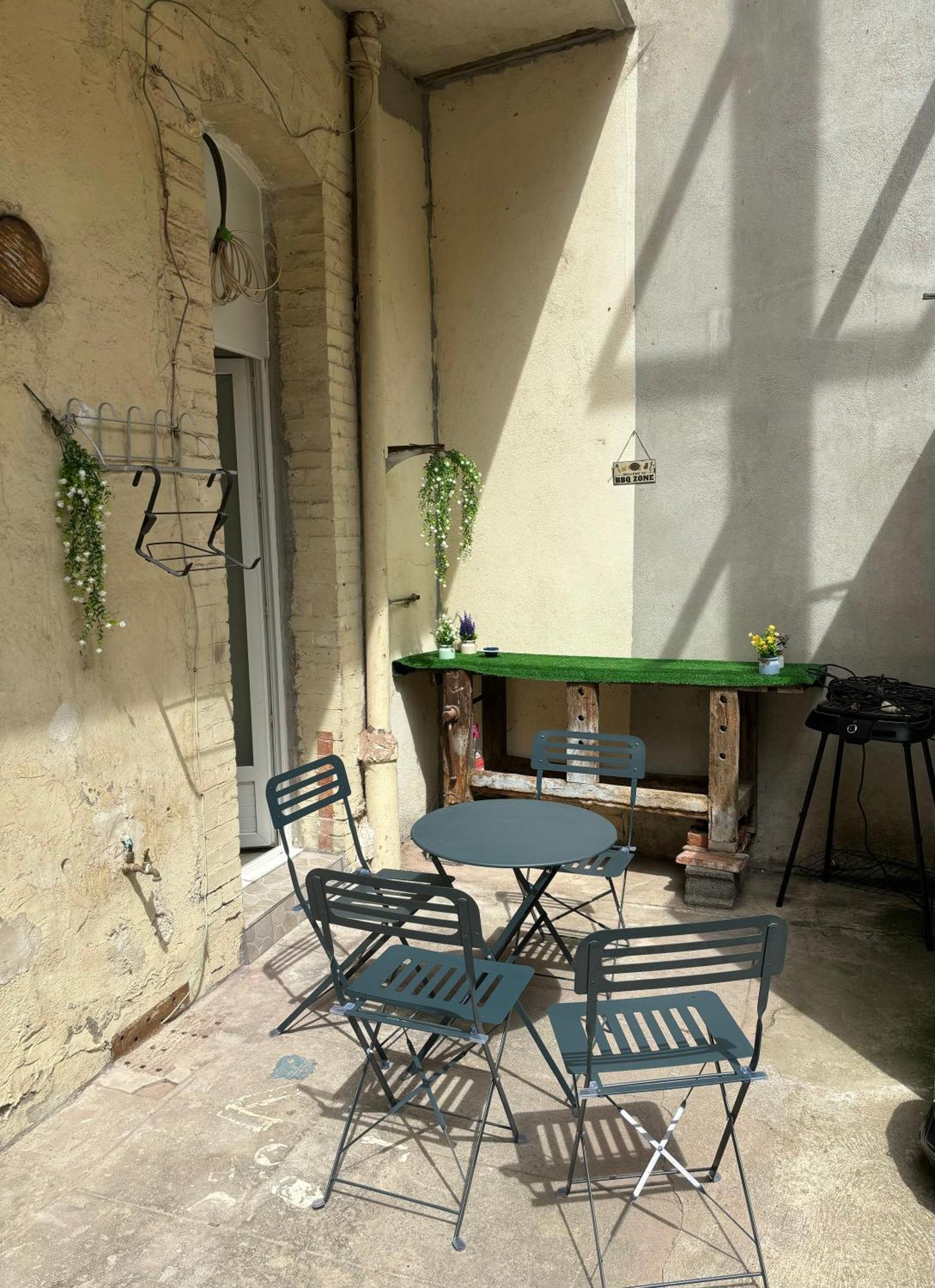 Plein Centre Du Puy En Velay Avec Parking Apartment Le Puy-en-Velay